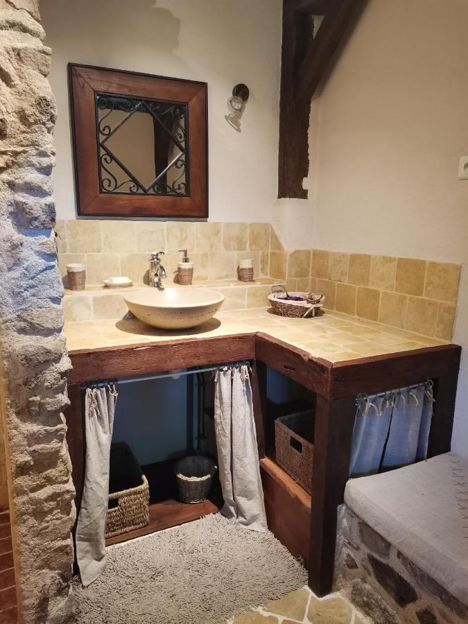 Domaine Des Maillets Bed & Breakfast Blot-l'Eglise Exterior photo