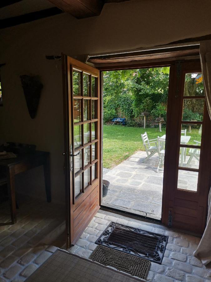 Domaine Des Maillets Bed & Breakfast Blot-l'Eglise Exterior photo